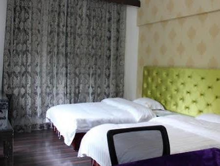 Guilin Jingyi Hotel エクステリア 写真